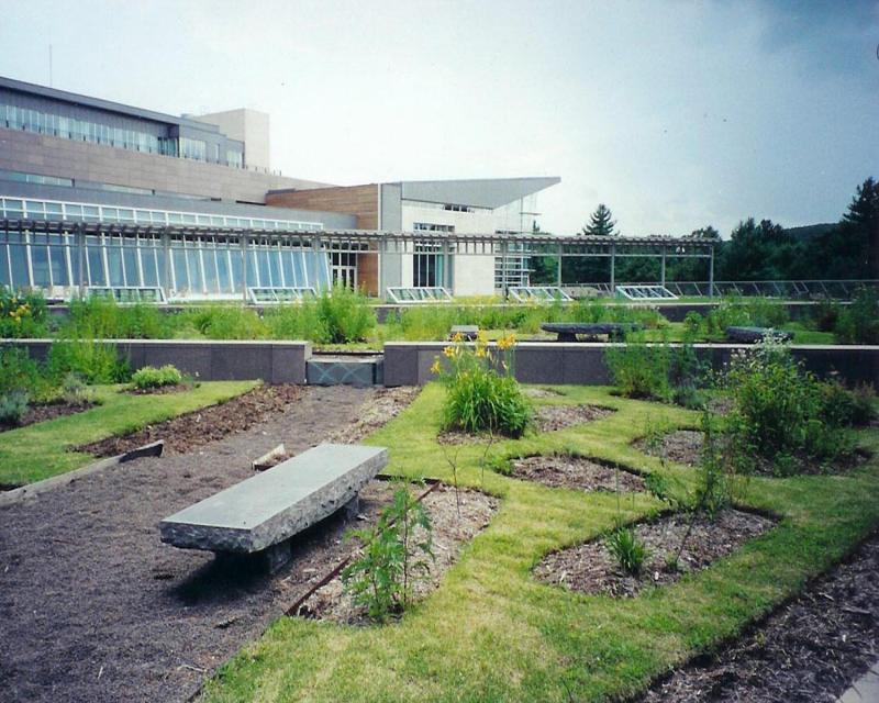 Mashantucket Pequot Museum & Research Center